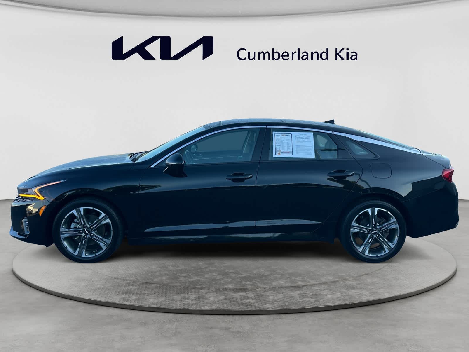2022 Kia K5 EX