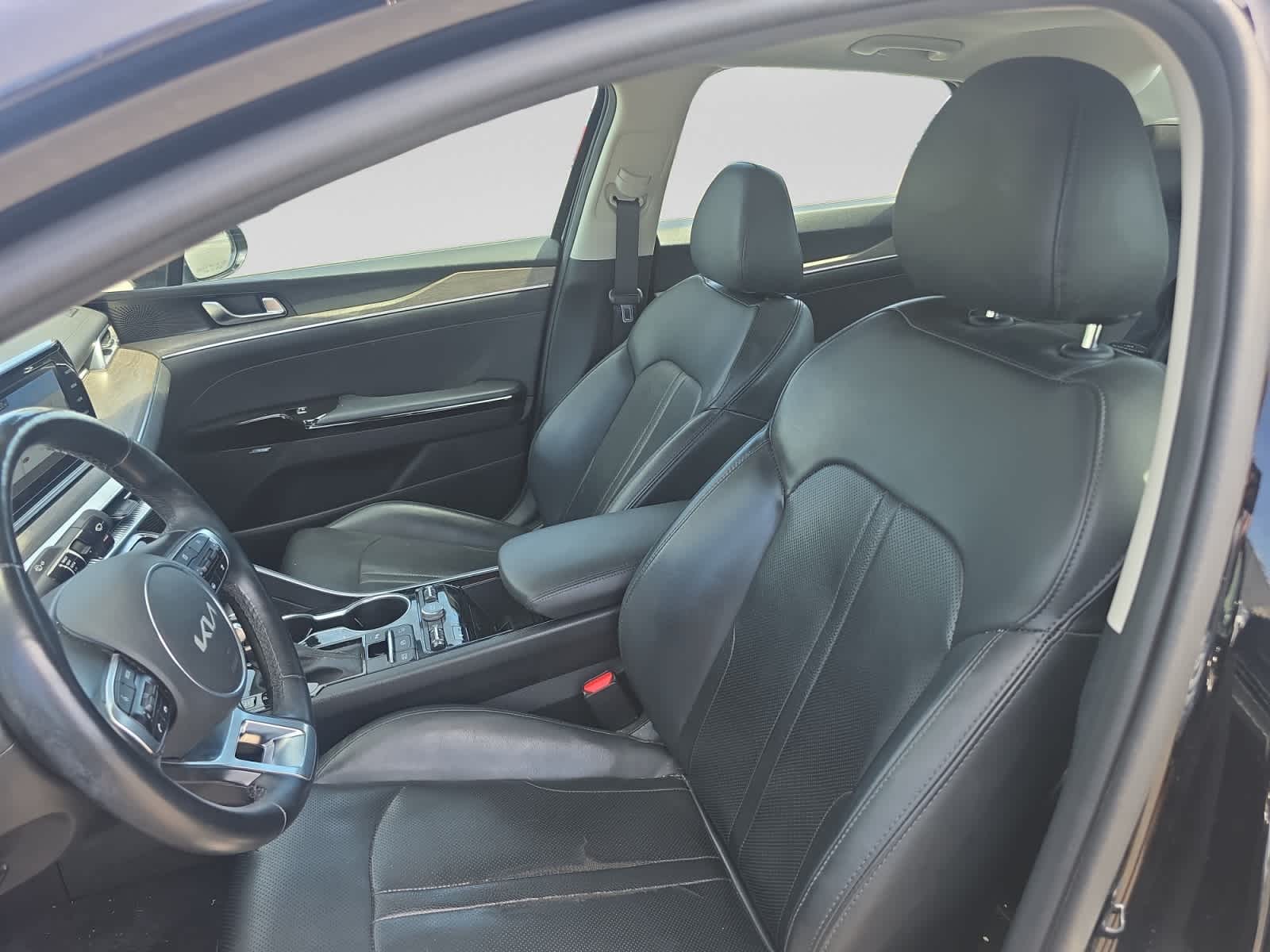 2022 Kia K5 EX