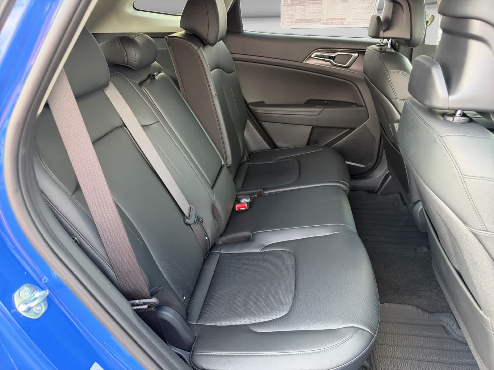 2027 Kia Sportage EX
