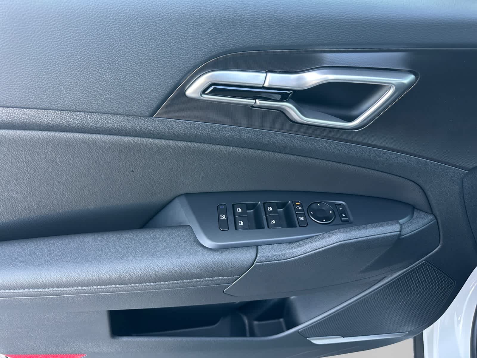 2027 Kia Sportage EX