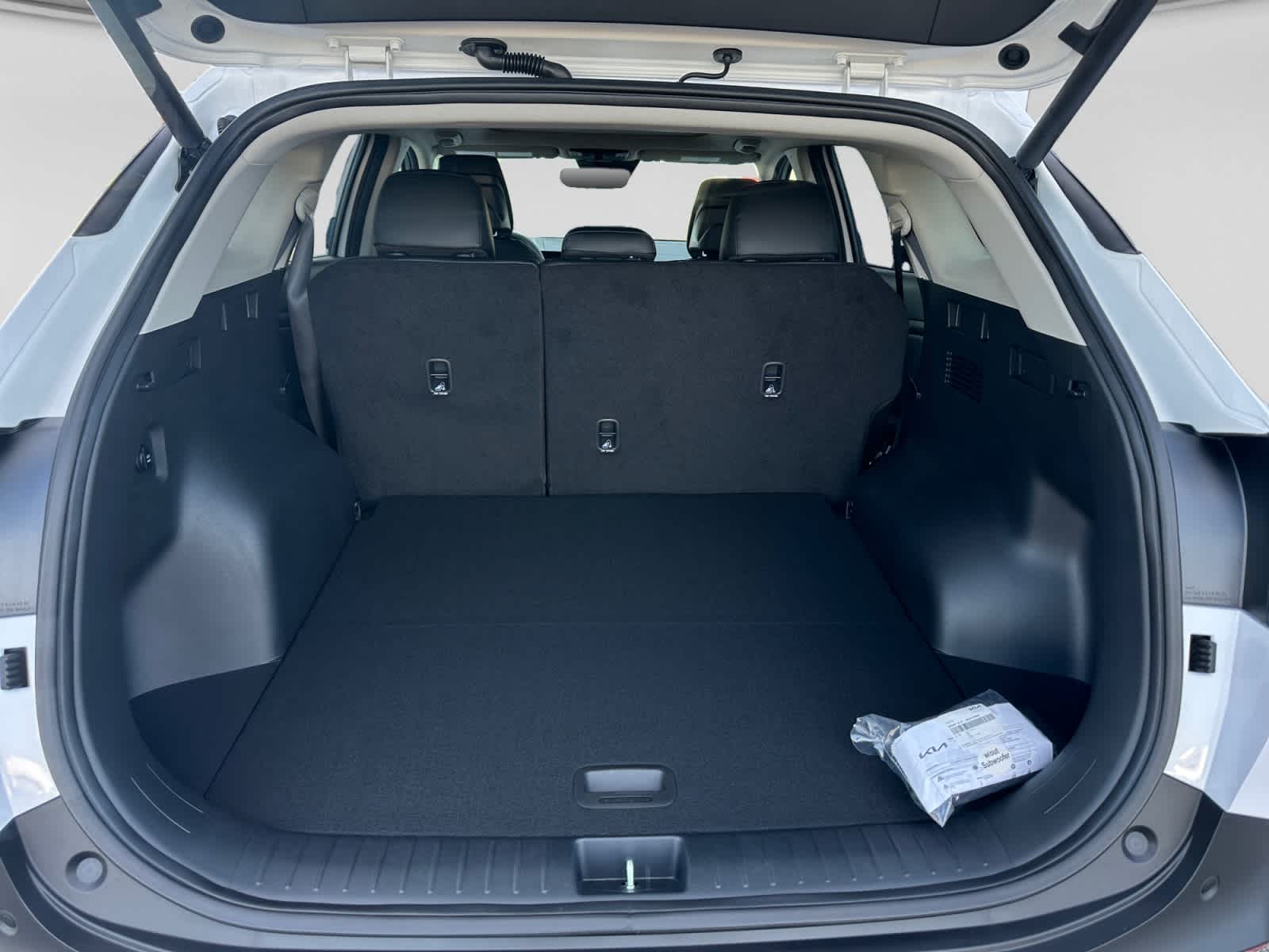 2027 Kia Sportage EX