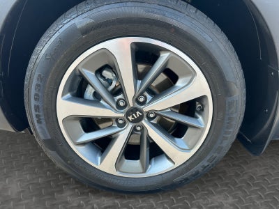2019 Kia Sorento EX V6