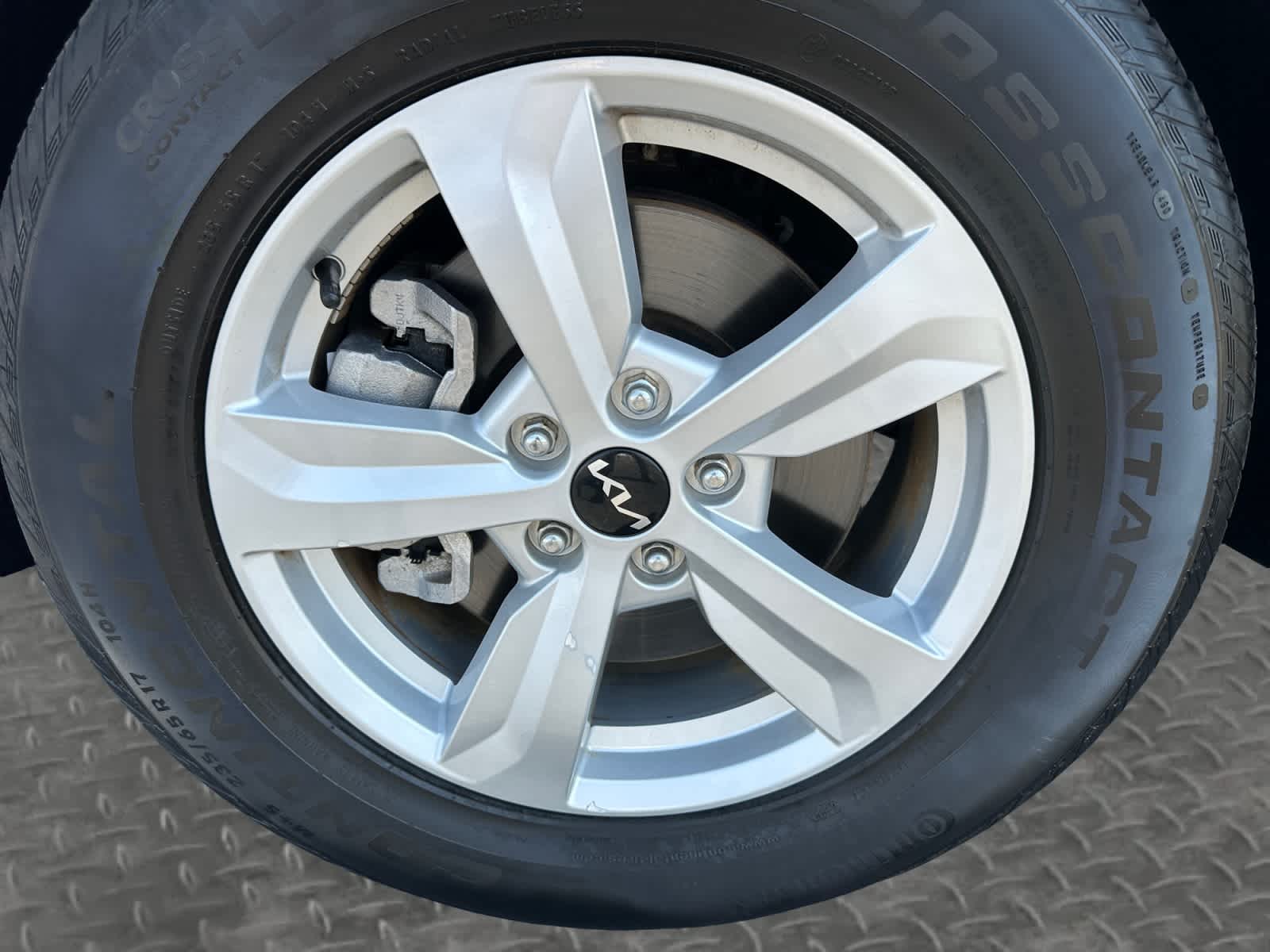 2023 Kia Sorento LX