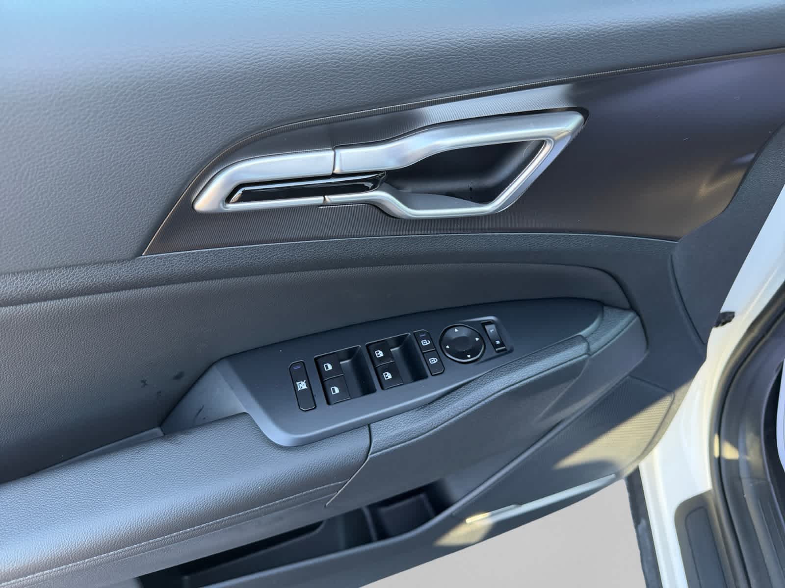2027 Kia Sportage Hybrid EX