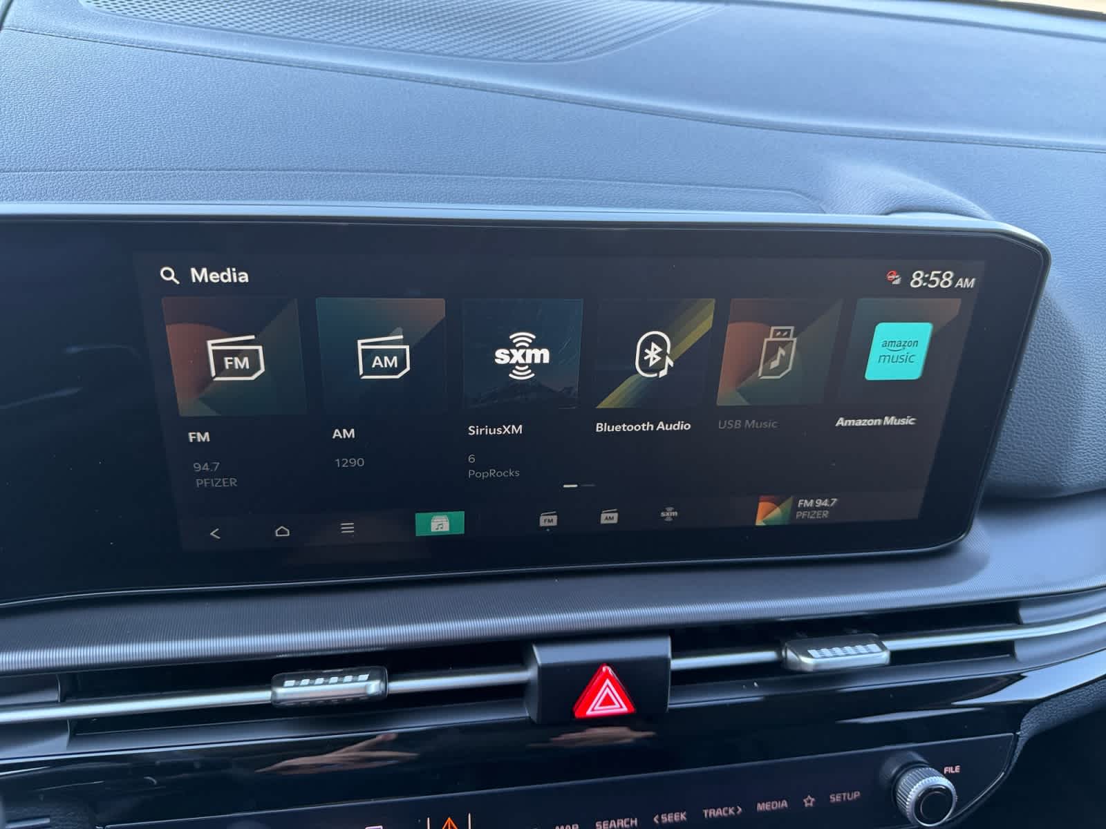 2027 Kia Sportage Hybrid EX