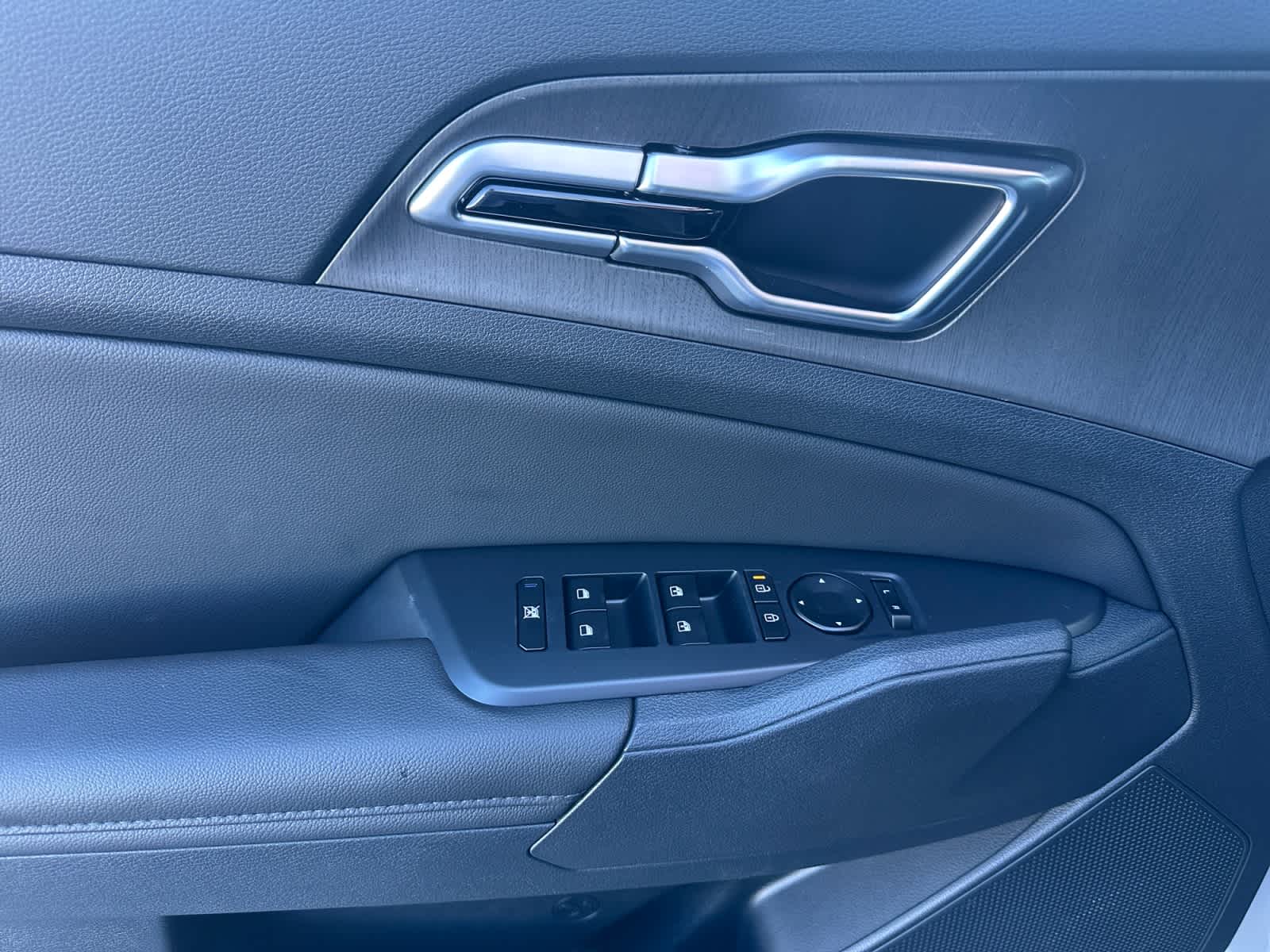 2027 Kia Sportage Hybrid X-Line