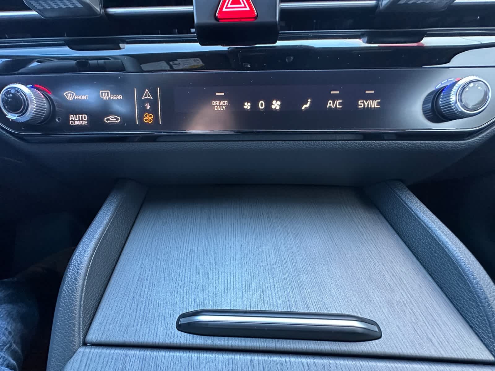2027 Kia Sportage Hybrid X-Line