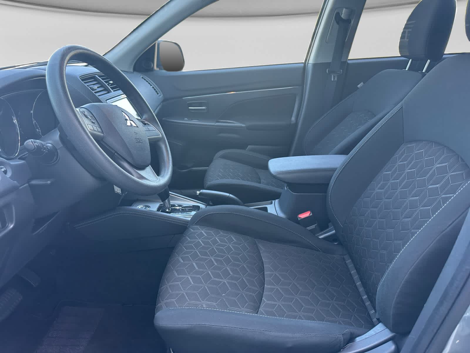 2025 Mitsubishi Outlander Sport ES