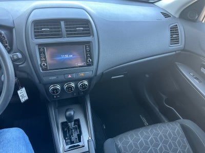 2025 Mitsubishi Outlander Sport ES