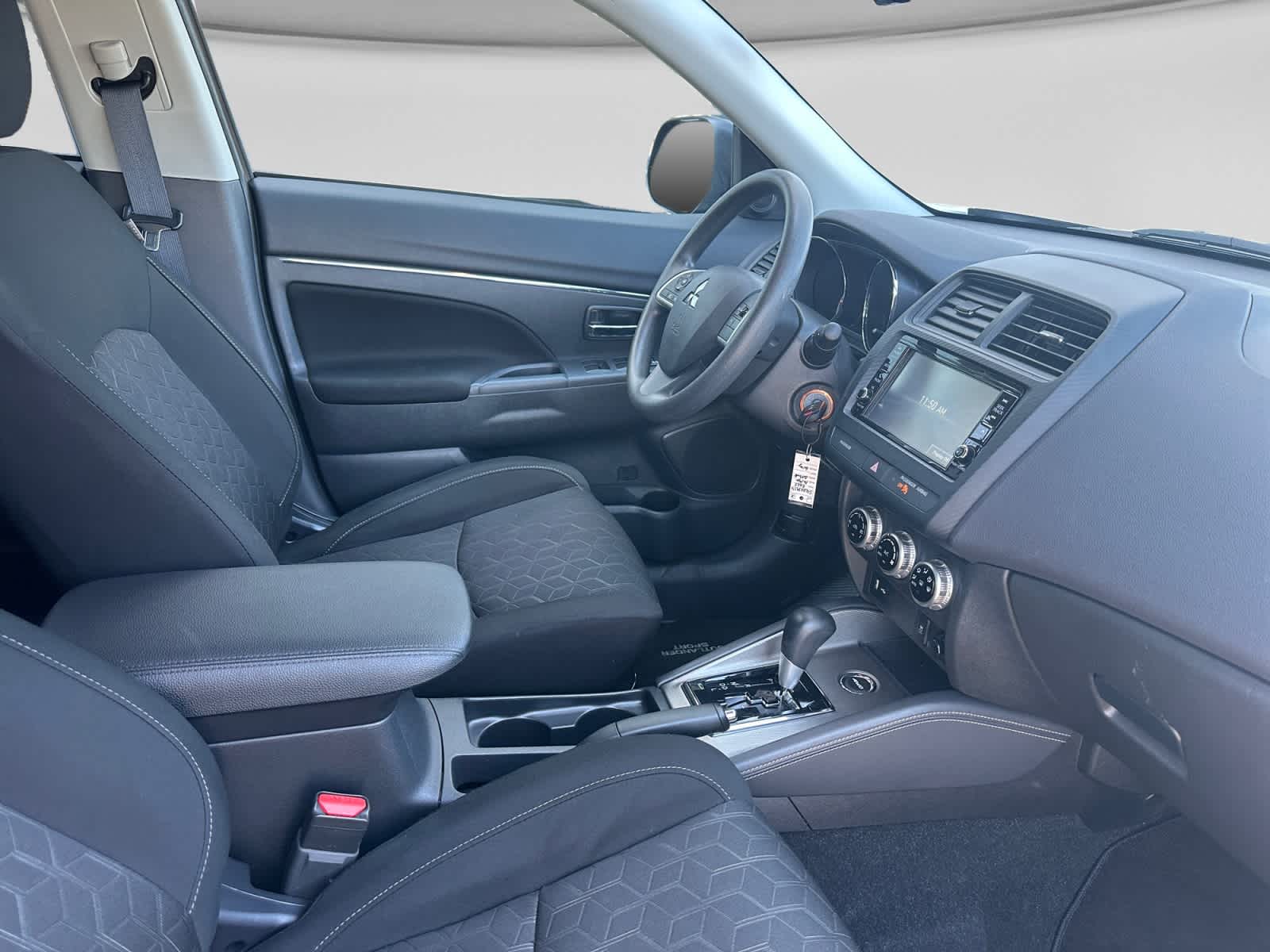 2025 Mitsubishi Outlander Sport ES