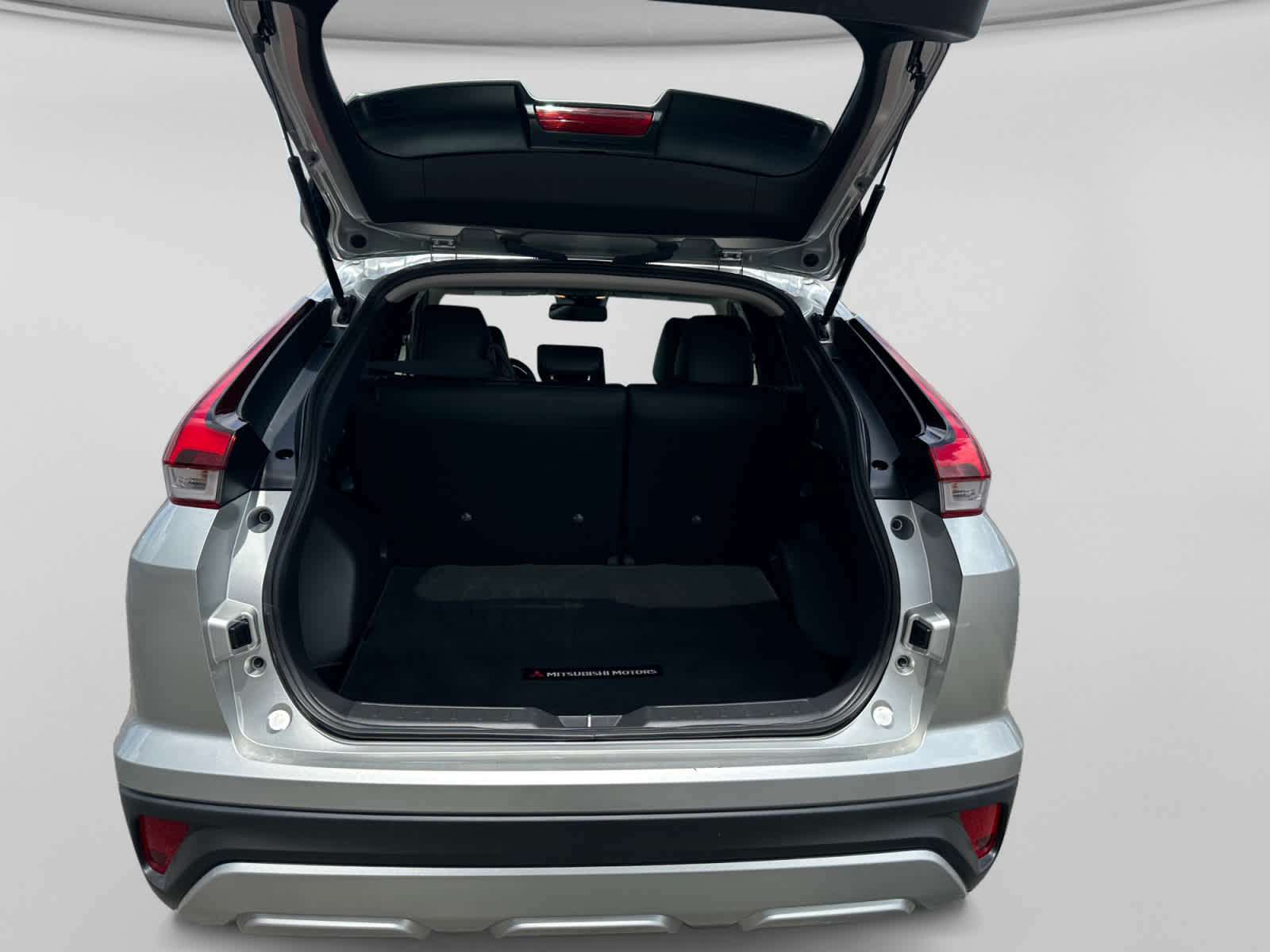2023 Mitsubishi Eclipse Cross SE