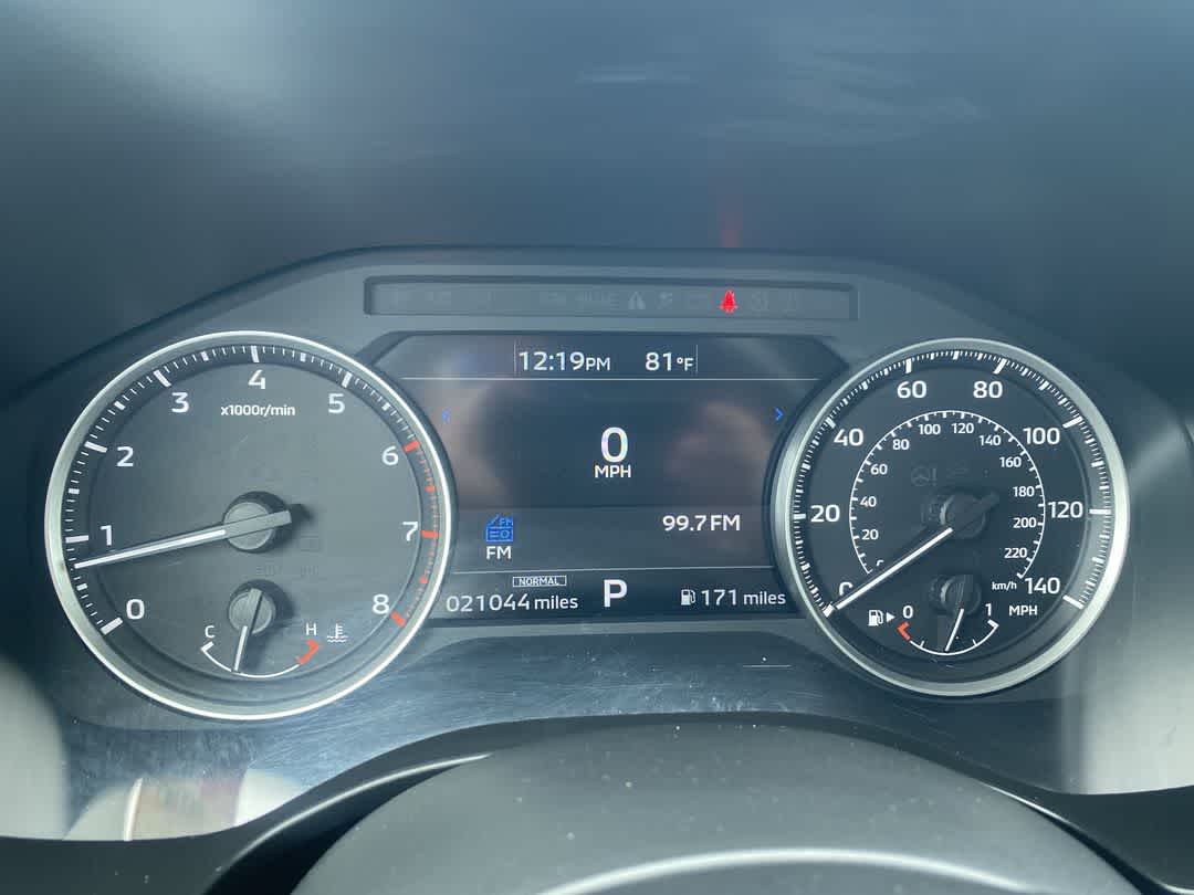 2023 Mitsubishi Outlander ES