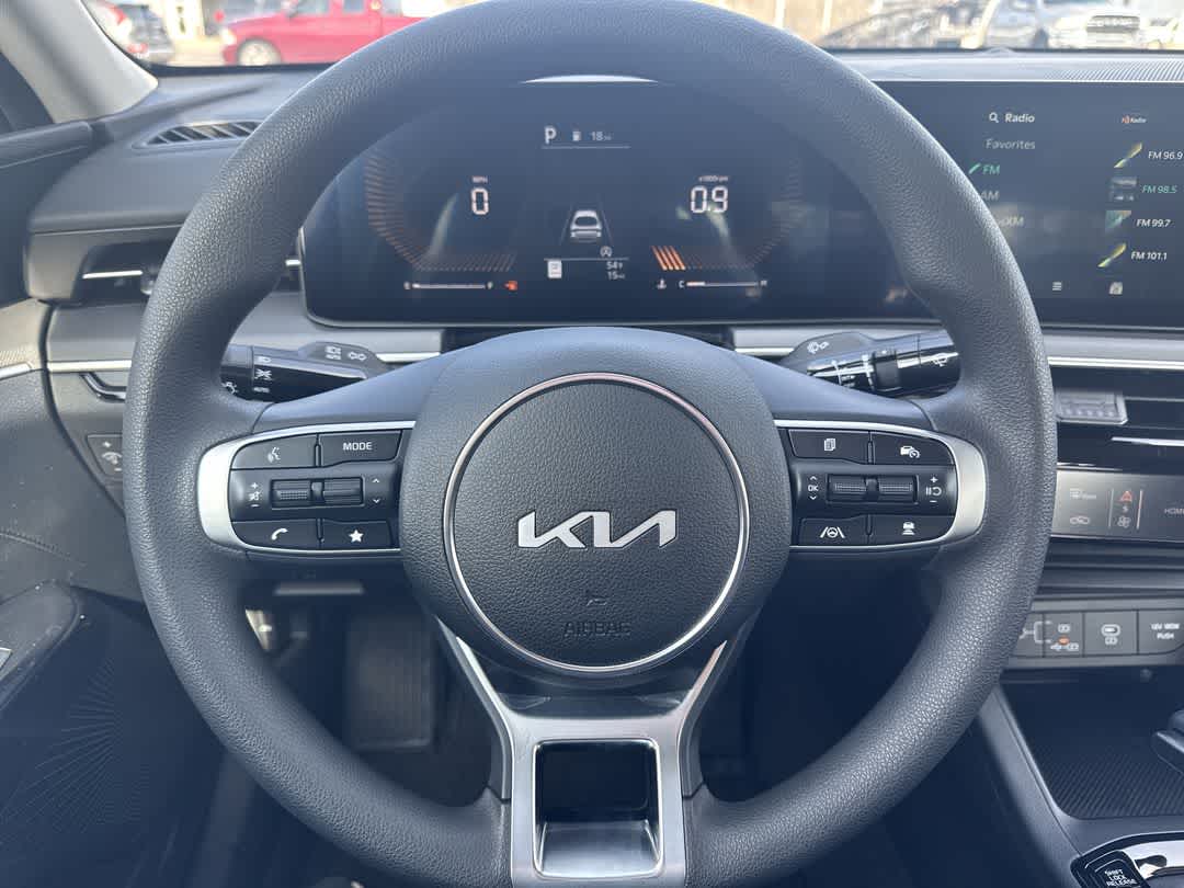 2026 Kia K5 LXS