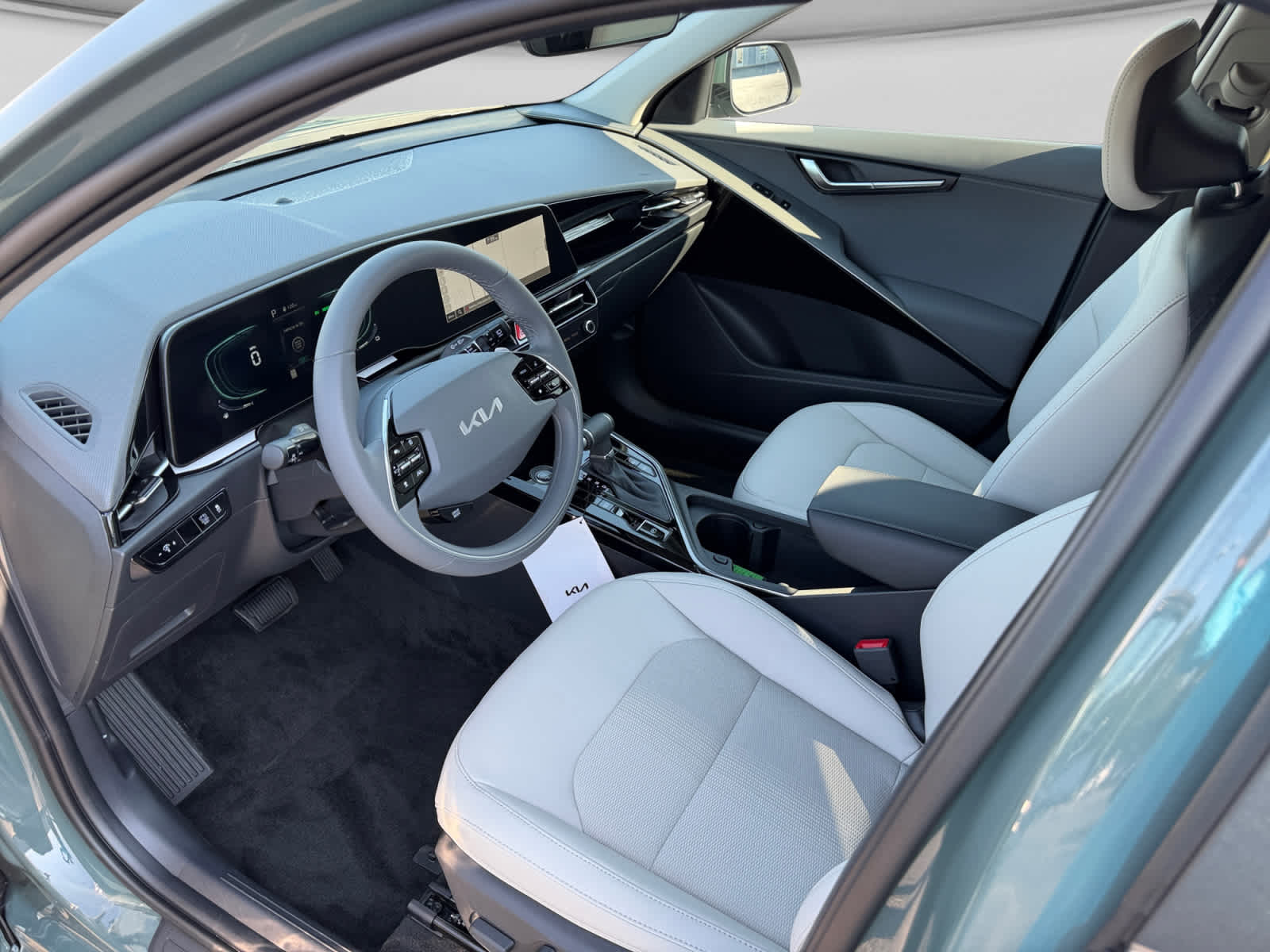 2026 Kia Niro EX