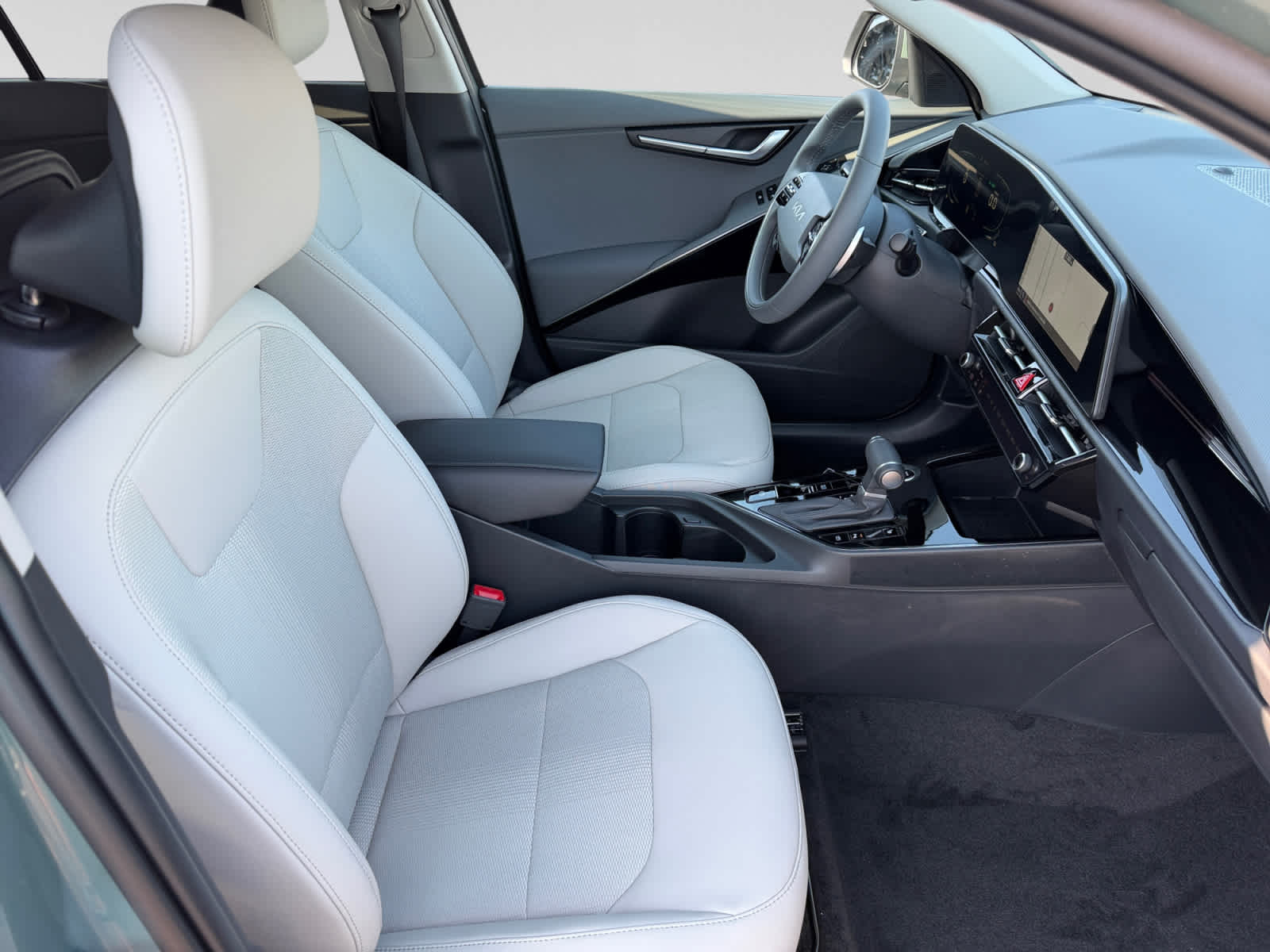 2026 Kia Niro EX