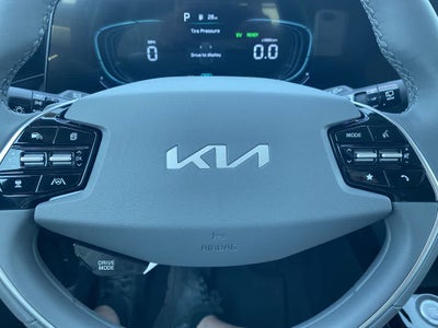 2026 Kia Niro SX