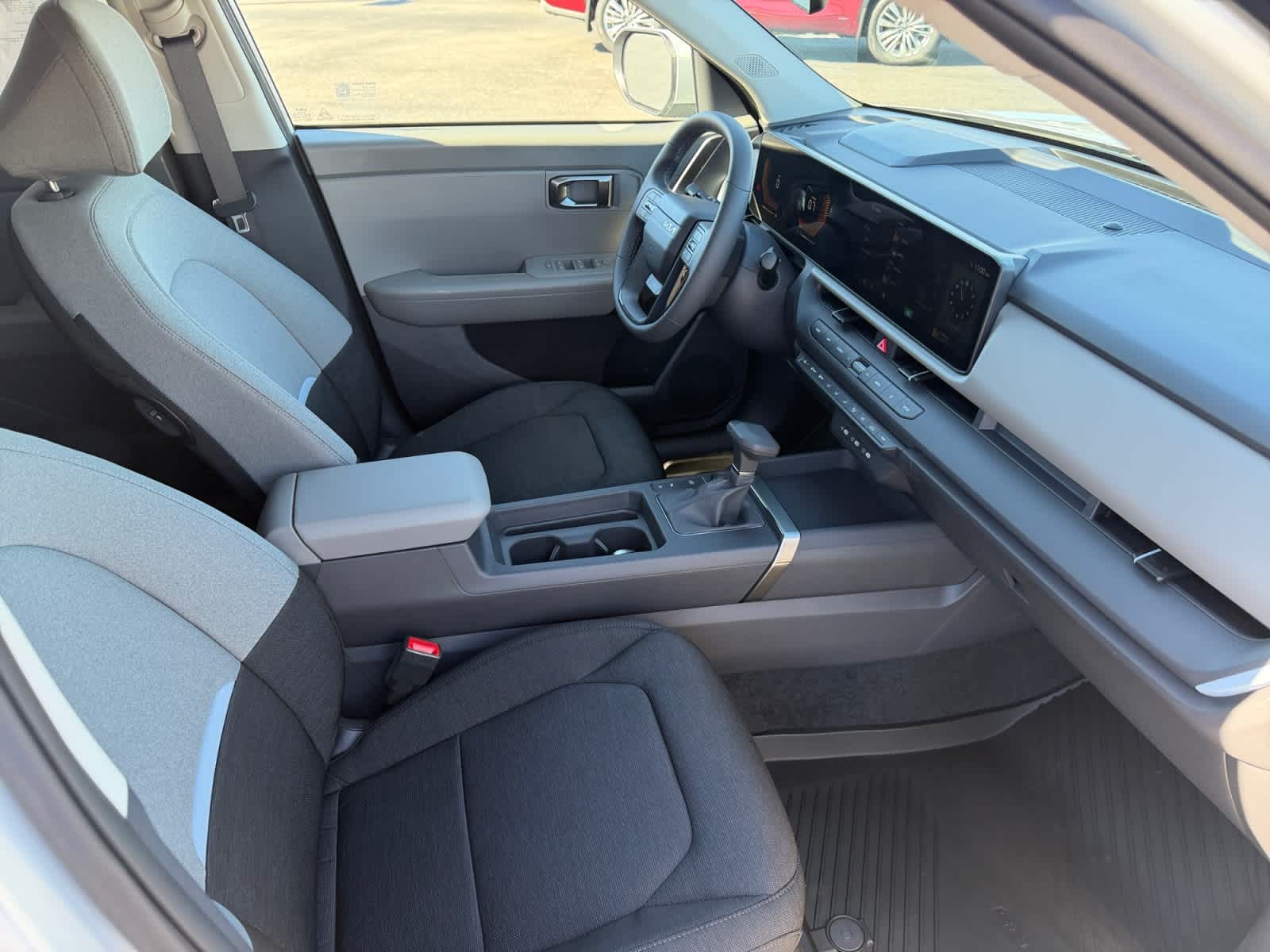 2027 Kia Seltos LX