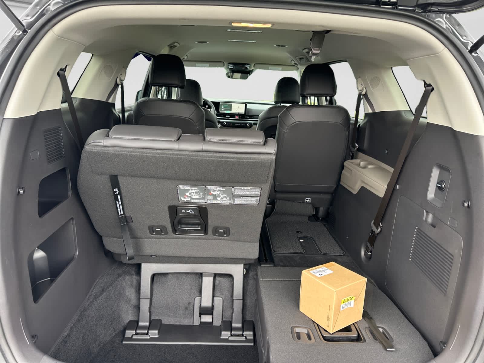 2026 Kia Carnival LXS
