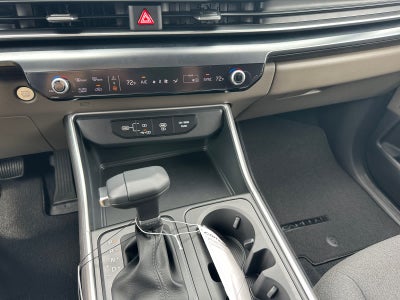2027 Kia Carnival LX