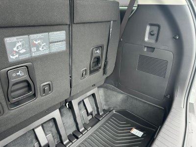 2027 Kia Carnival LX