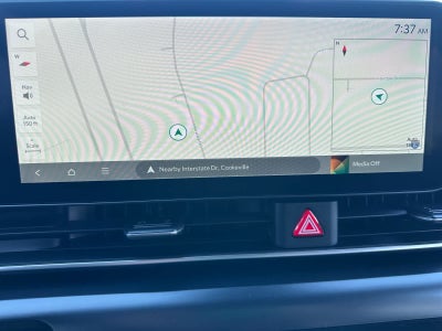 2027 Kia Carnival LX
