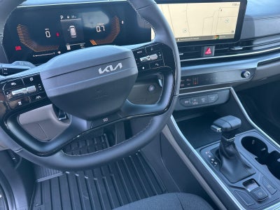2027 Kia Carnival LX