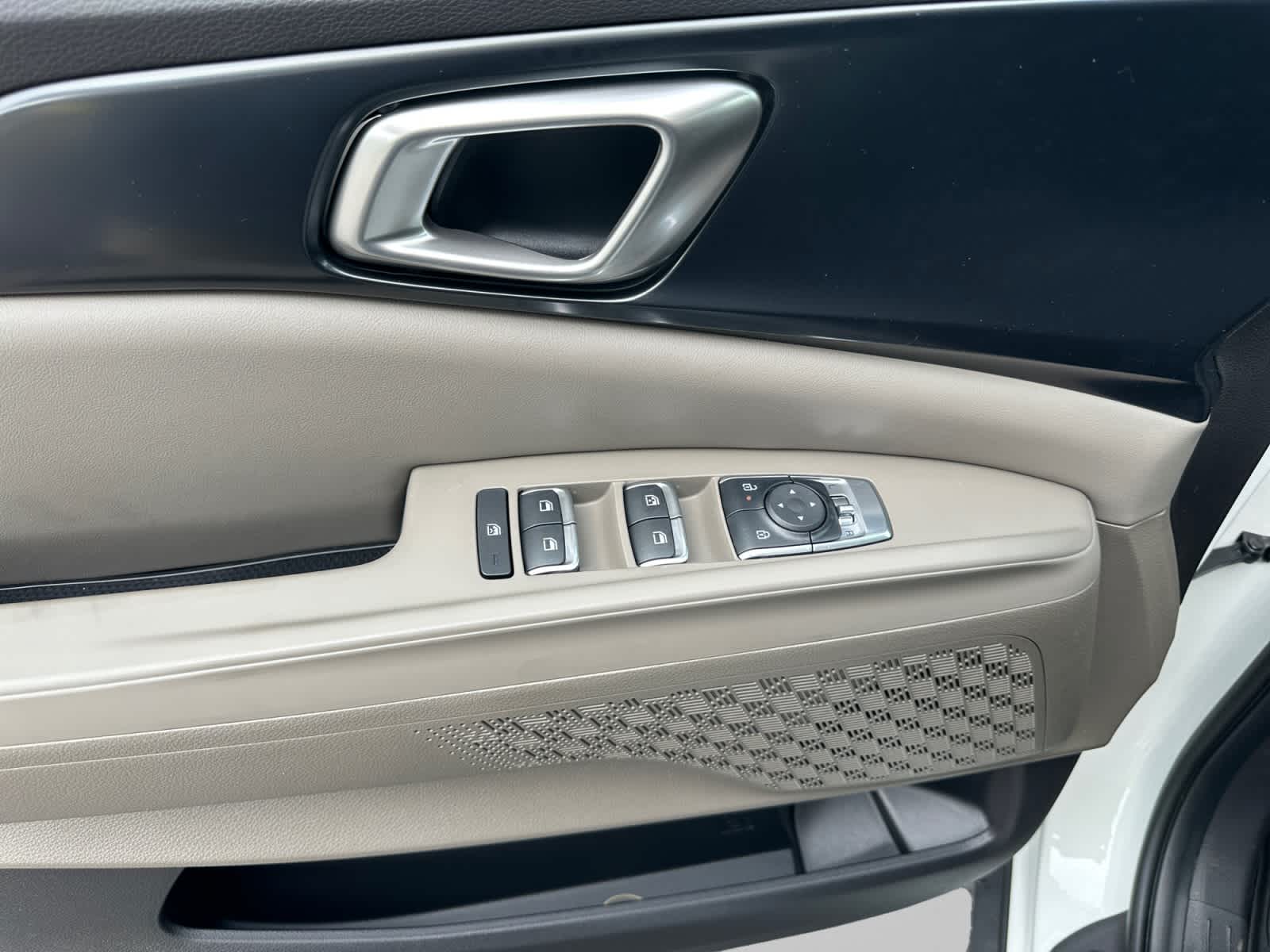 2027 Kia Carnival LXS