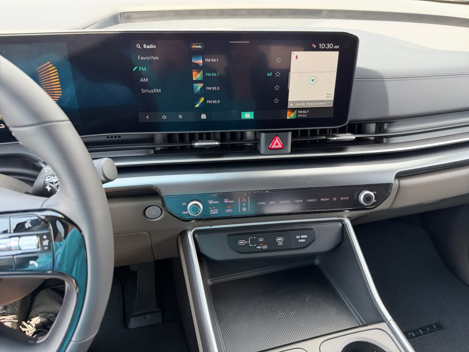 2027 Kia Carnival Hybrid LXS