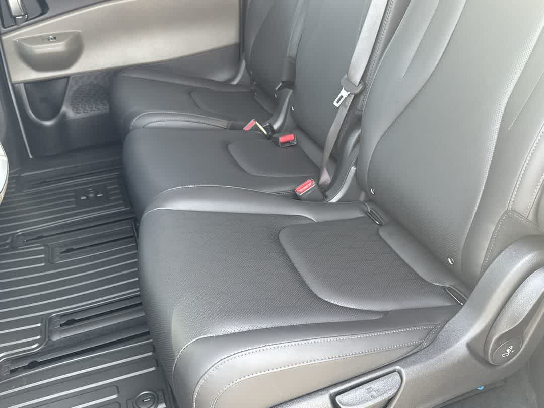 2026 Kia Carnival Hybrid LXS