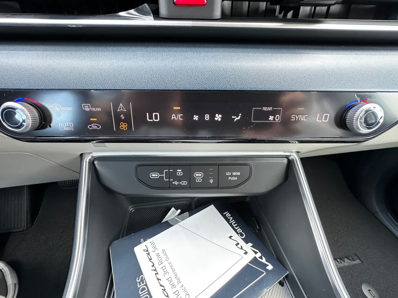 2026 Kia Carnival EX