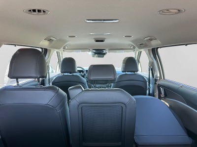 2027 Kia Carnival EX