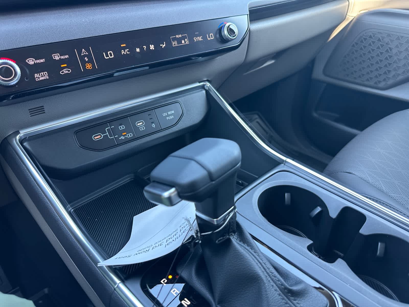 2027 Kia Carnival EX