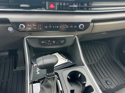 2027 Kia Carnival EX