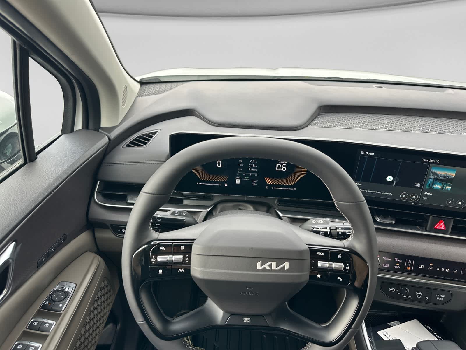 2027 Kia Carnival EX