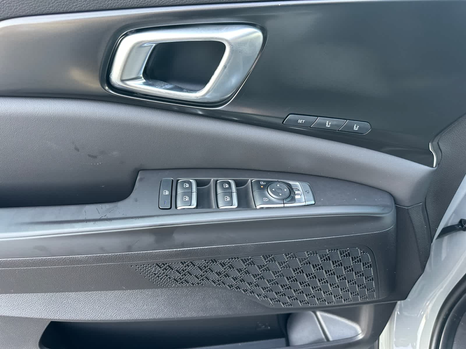 2027 Kia Carnival EX