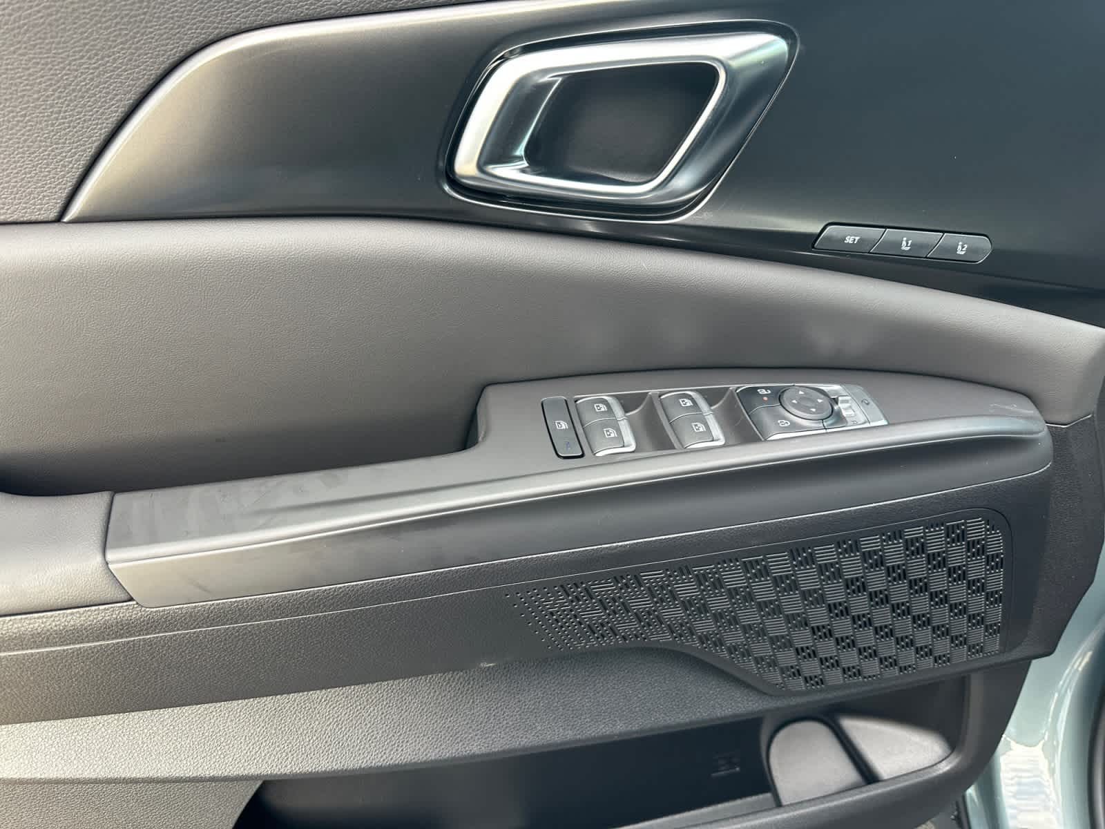 2027 Kia Carnival EX