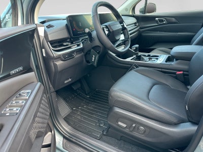 2027 Kia Carnival EX