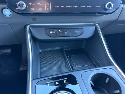 2027 Kia Carnival Hybrid EX
