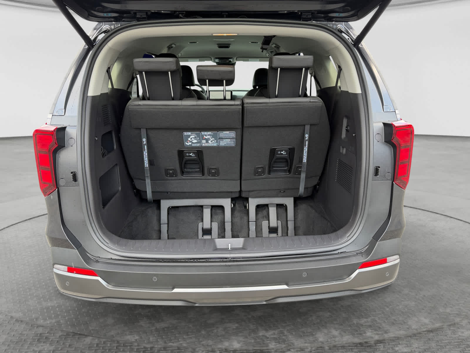 2027 Kia Carnival Hybrid EX