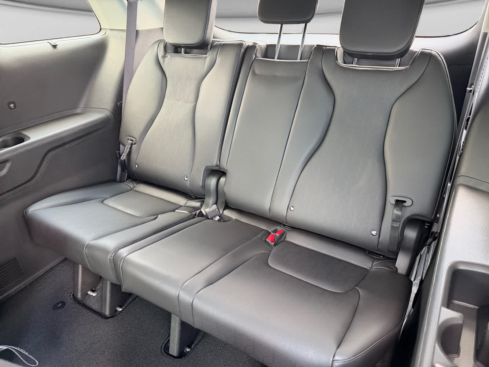2027 Kia Carnival Hybrid EX