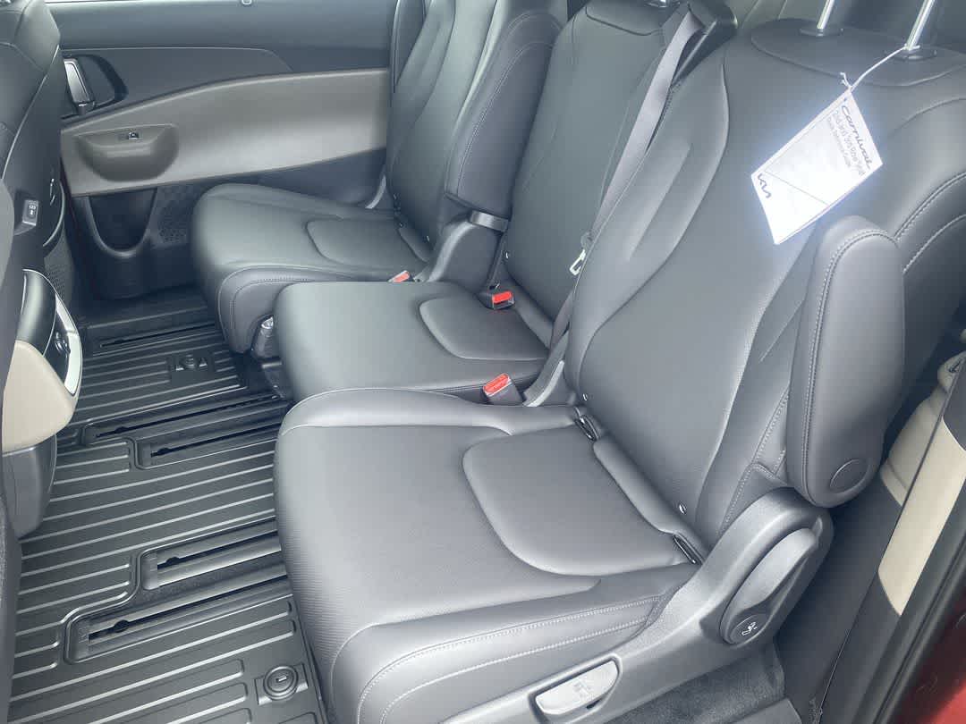 2026 Kia Carnival Hybrid EX