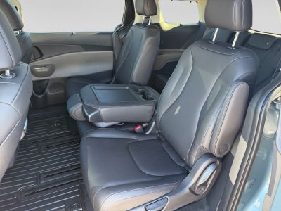 2027 Kia Carnival Hybrid EX