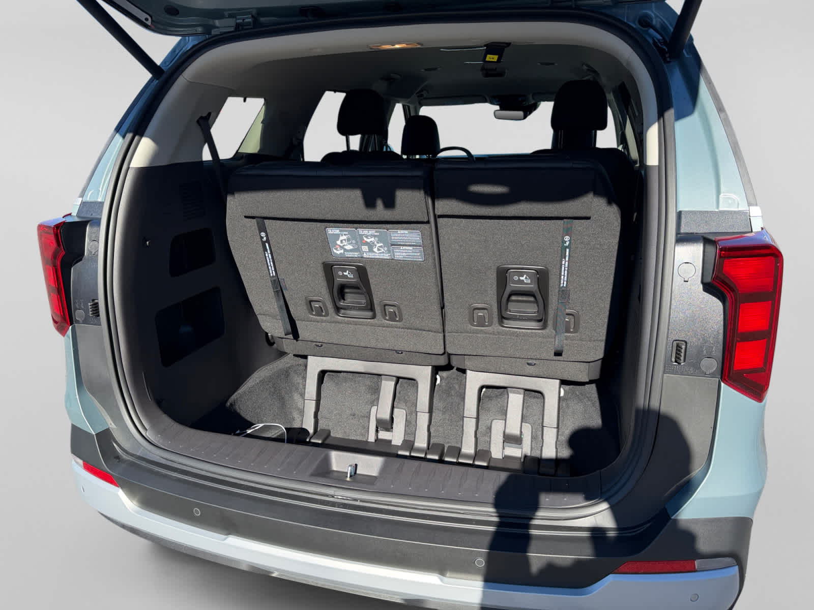 2027 Kia Carnival Hybrid EX
