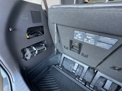 2027 Kia Carnival Hybrid EX