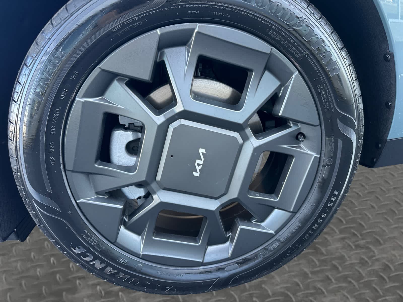 2027 Kia Carnival Hybrid EX