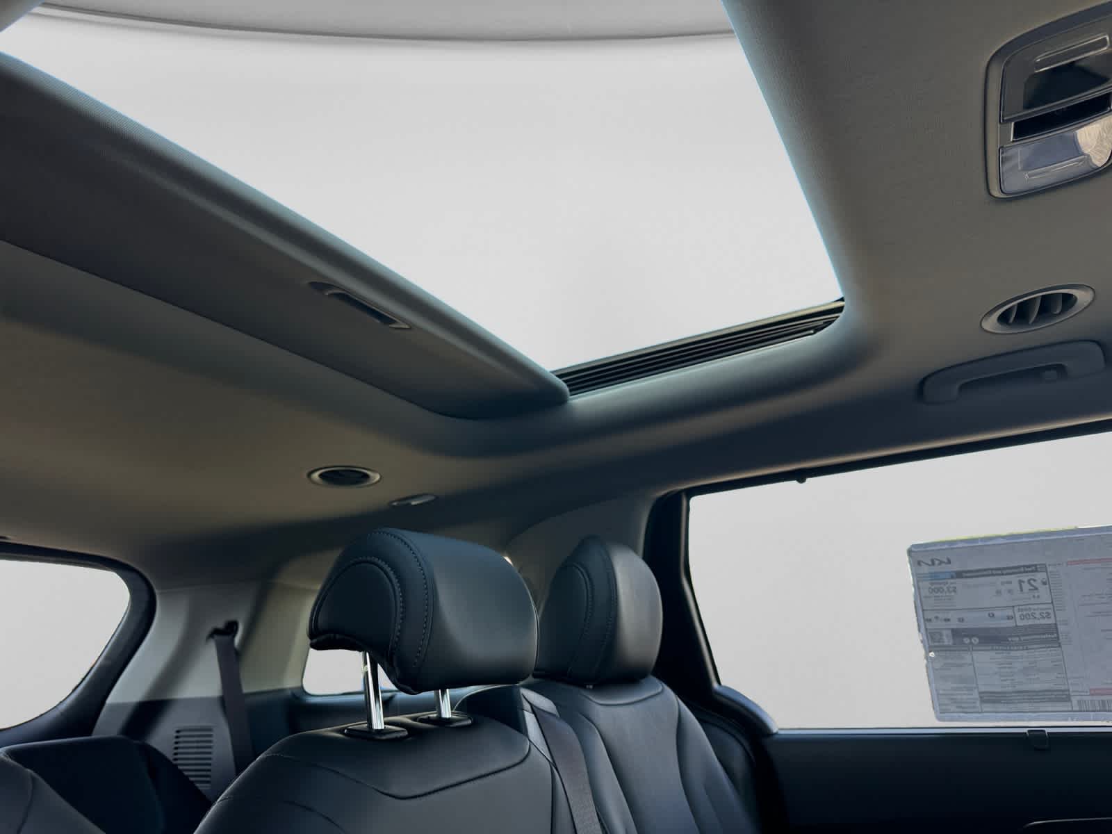 2027 Kia Carnival SX