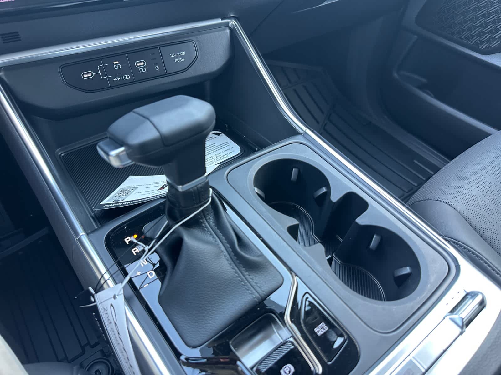 2027 Kia Carnival SX
