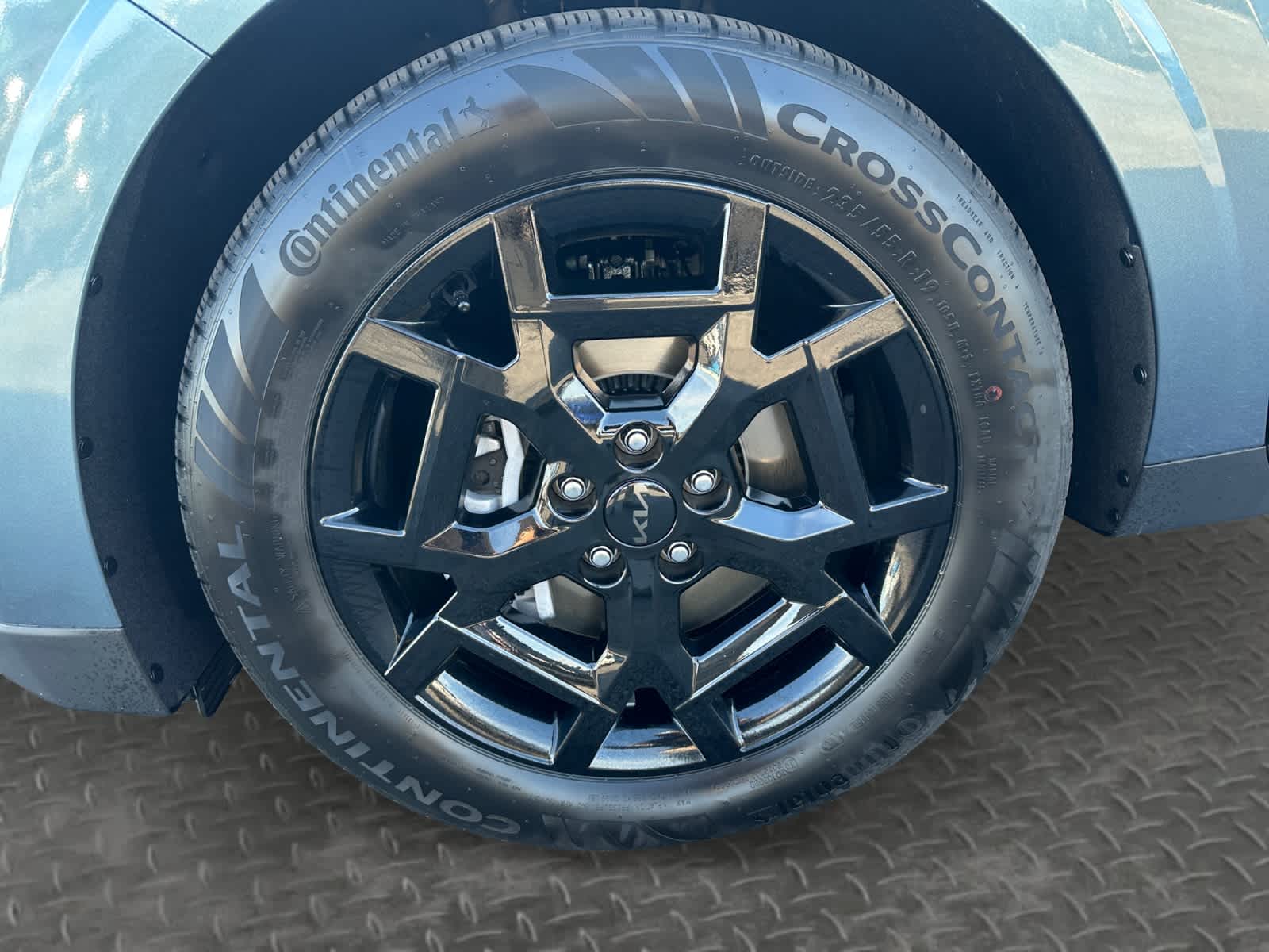 2027 Kia Carnival SX