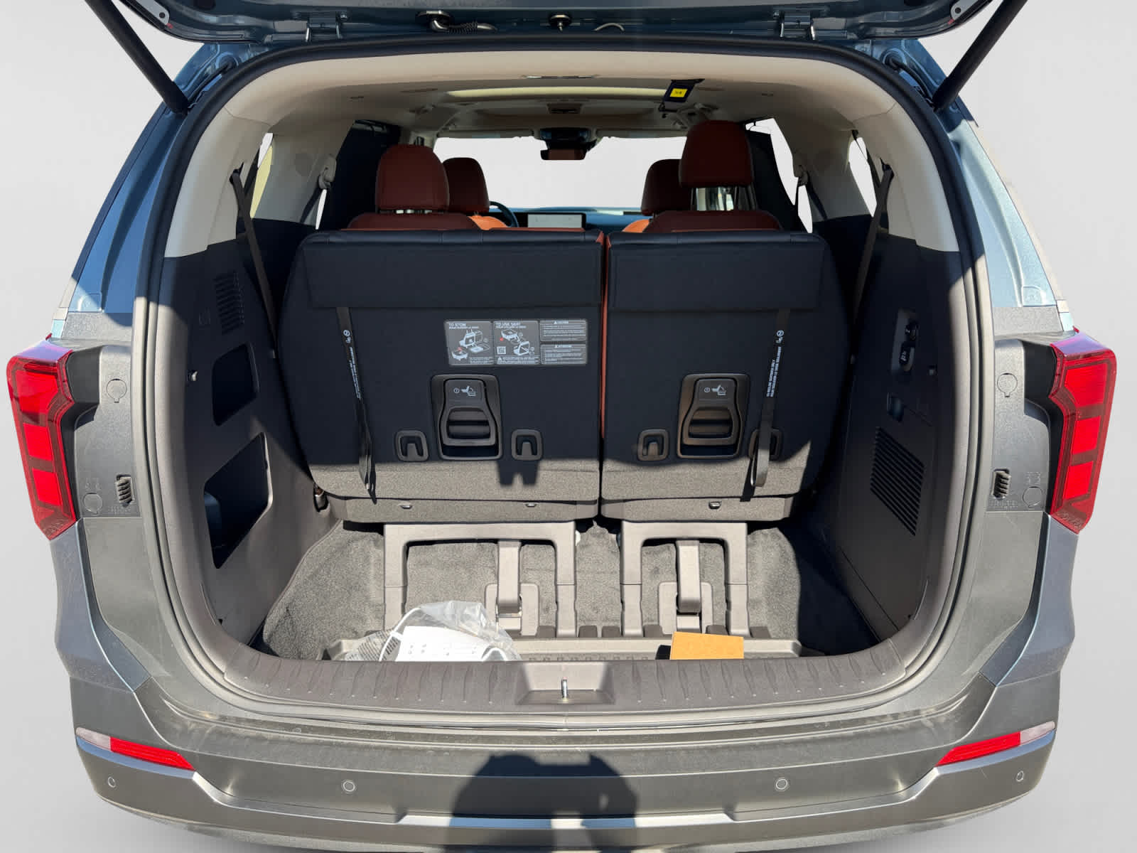 2027 Kia Carnival SX