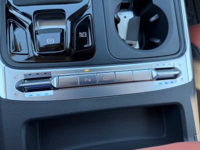 2027 Kia Carnival SX